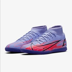 Kids size 1 Nike Mercurial Superfly 8 Club KM IC indoor/court soccer shoes
